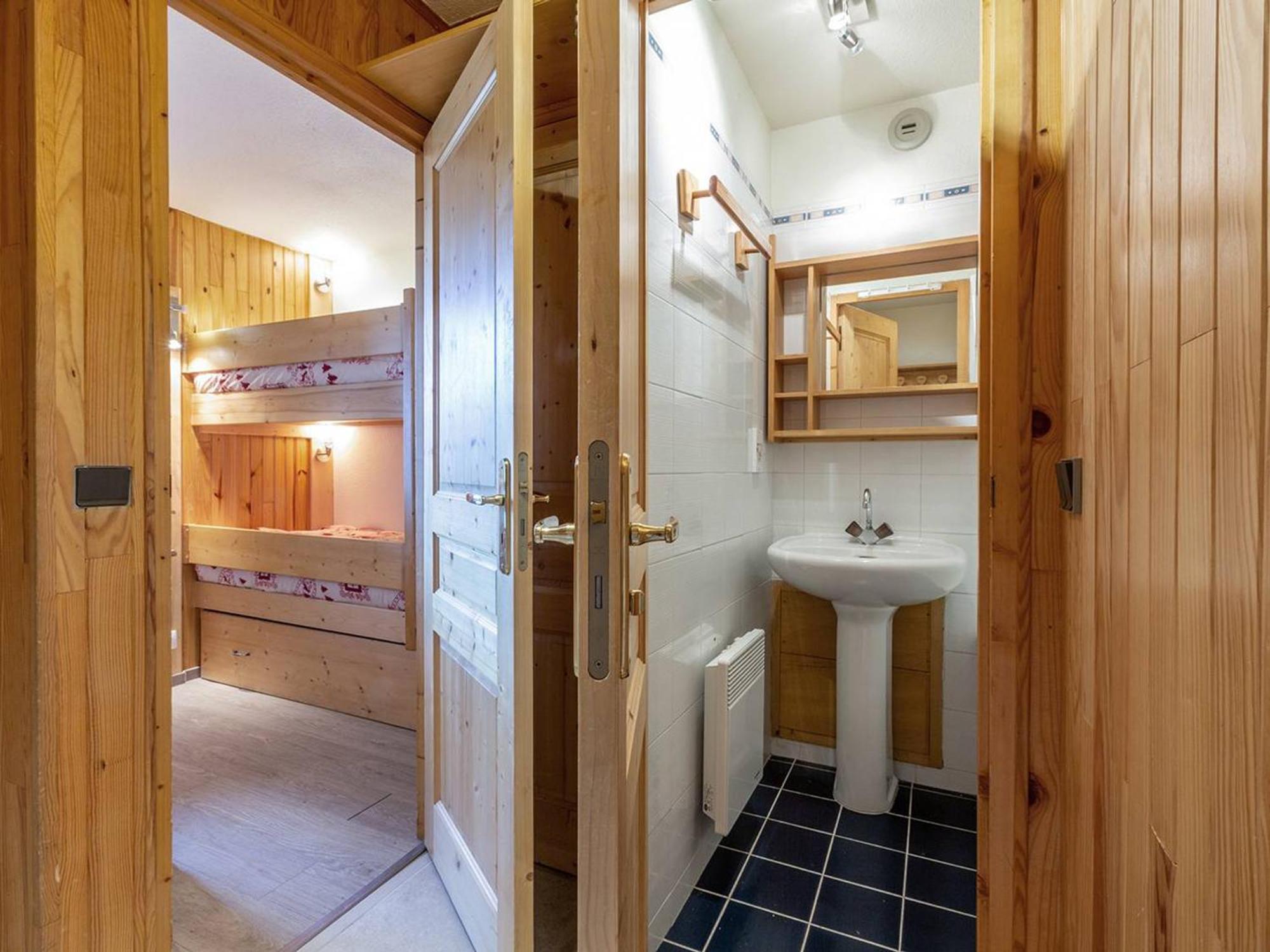 Charmant Appartement Avec Balcon, Wifi Et Ascenseur A Meribel - Fr-1-355-14 ภายนอก รูปภาพ